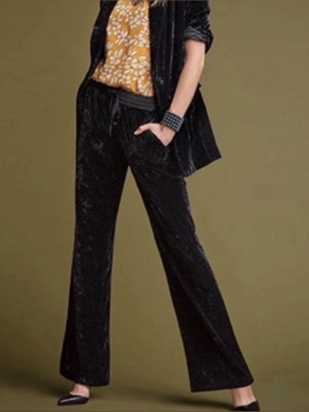 CAbi Black Hostess Velvet Trouser Pants Medium pull on